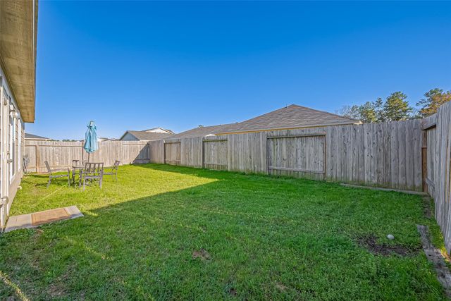 15708 Del Norte Dr, Conroe, TX 77306