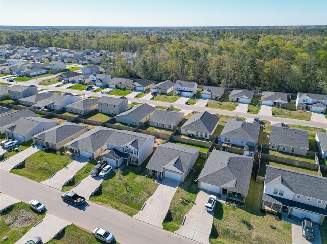 15708 Del Norte Dr, Conroe, TX 77306