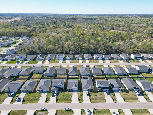 15708 Del Norte Dr, Conroe, TX 77306