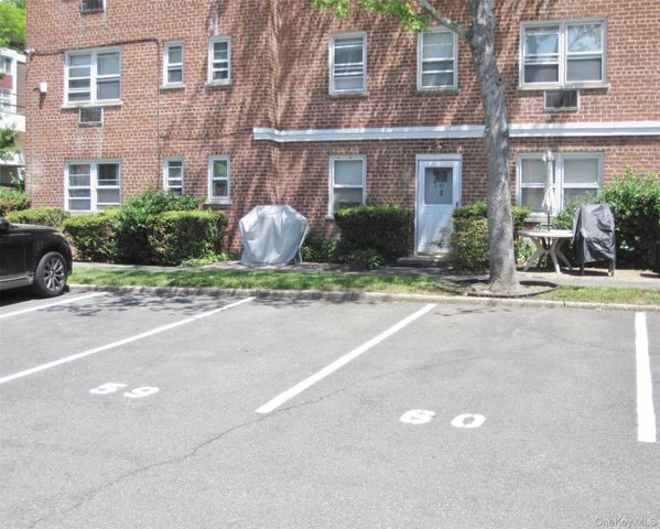 125 N Washington Avenue 55, Hartsdale, NY 10530