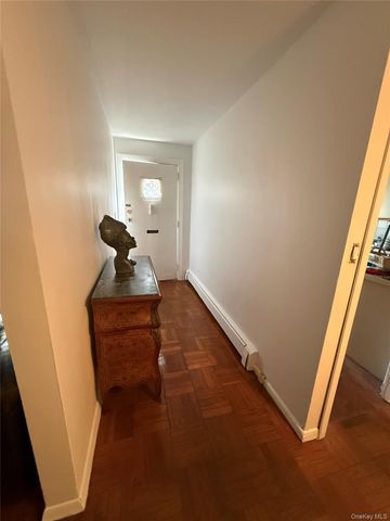 125 N Washington Avenue 55, Hartsdale, NY 10530