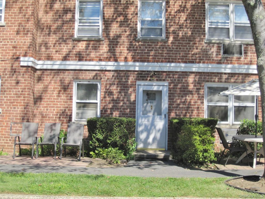 125 N Washington Avenue 55, Hartsdale, NY 10530 — photo 4