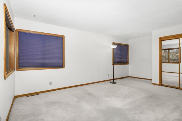 1054 Cottonwood Drive, Hudson, WI 54016