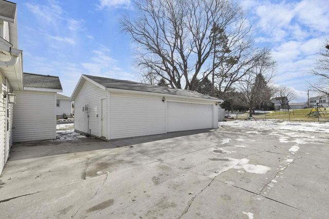 111 W Main Street, Dane, WI 53529