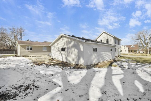 111 W Main Street, Dane, WI 53529