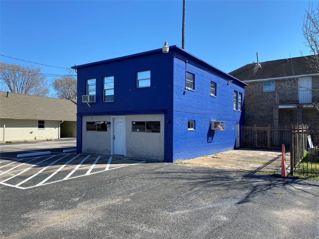 3427 Federal Road, Pasadena, TX 77504