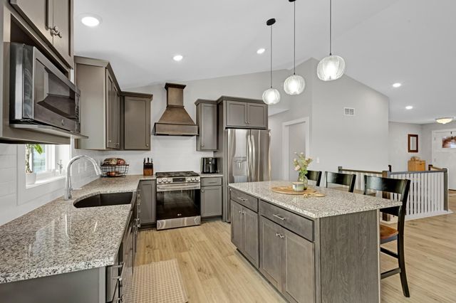 11411 Latham Lane, Chisago City, MN 55013