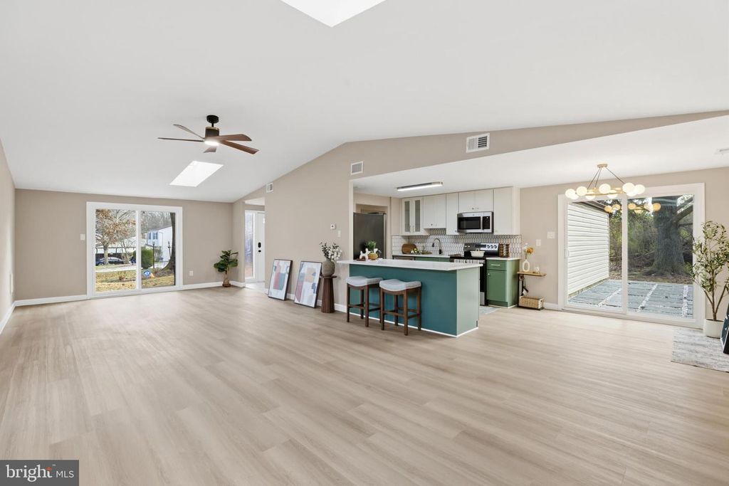 9029 FLICKER PL, Columbia, MD 21045