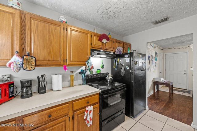 2310 MISS MUFFET Lane W, Jacksonville, FL 32210