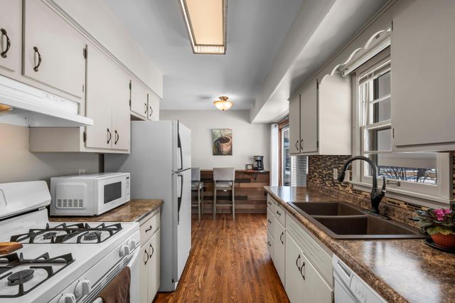 900 79th Avenue NE, Spring Lake Park, MN 55432