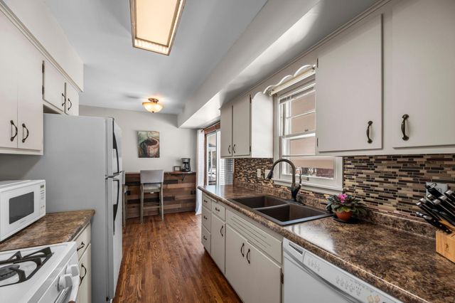 900 79th Avenue NE, Spring Lake Park, MN 55432