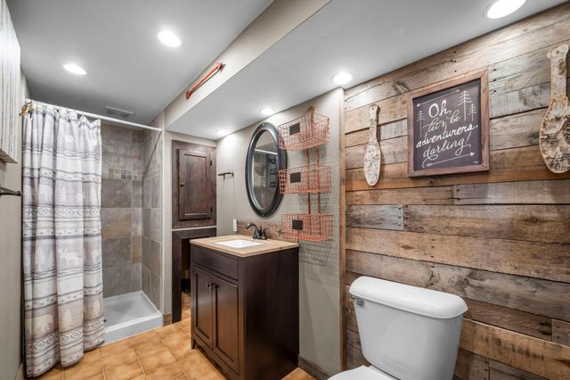 900 79th Avenue NE, Spring Lake Park, MN 55432