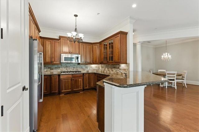 351 Washington NE Avenue 208, Marietta, GA 30060