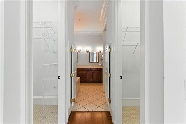 351 Washington NE Avenue 208, Marietta, GA 30060
