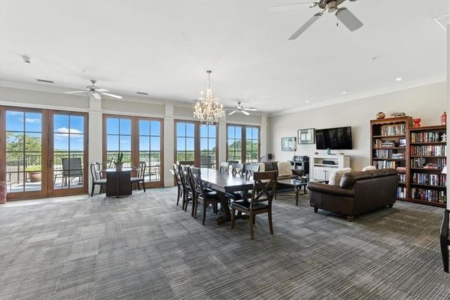 351 Washington NE Avenue 208, Marietta, GA 30060