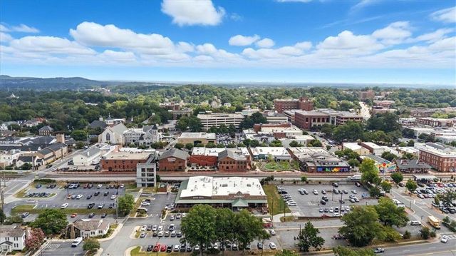 351 Washington NE Avenue 208, Marietta, GA 30060