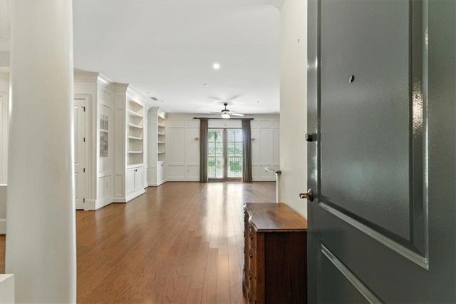 351 Washington NE Avenue 208, Marietta, GA 30060