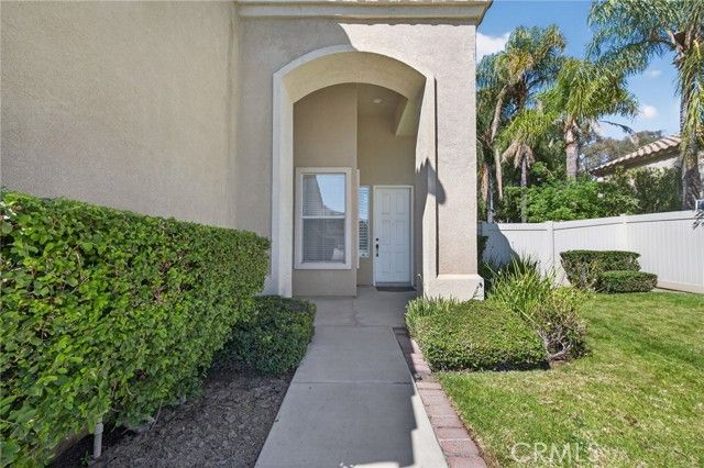 1937 Madera Circle, Corona, CA 92879