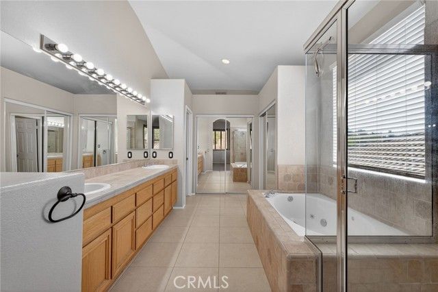 1937 Madera Circle, Corona, CA 92879