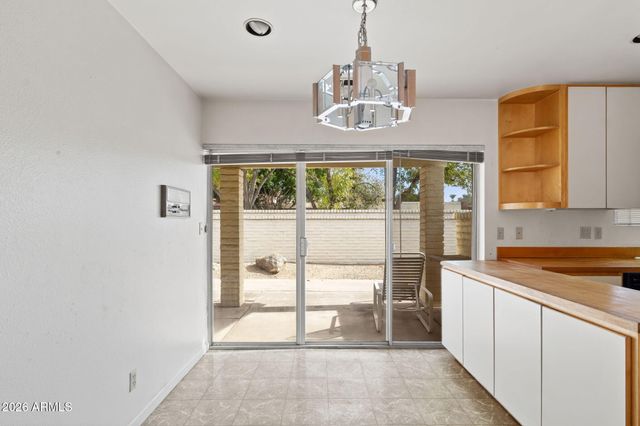 114 E SAN MIGUEL Avenue, Phoenix, AZ 85012