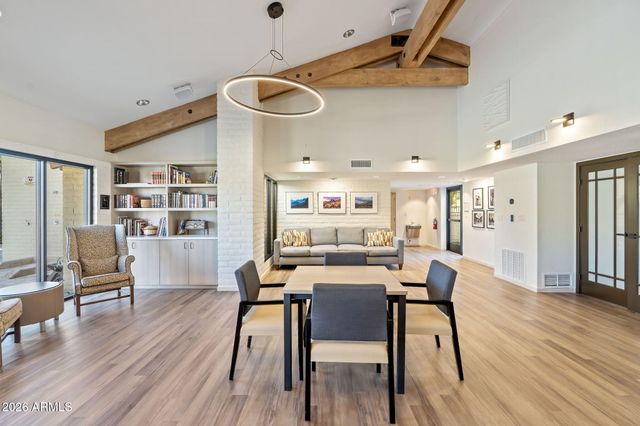 114 E SAN MIGUEL Avenue, Phoenix, AZ 85012