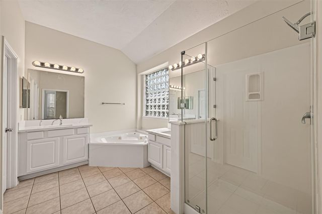 14207 Rolling Hills Lane, Rosharon, TX 77583