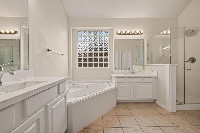 14207 Rolling Hills Lane, Rosharon, TX 77583