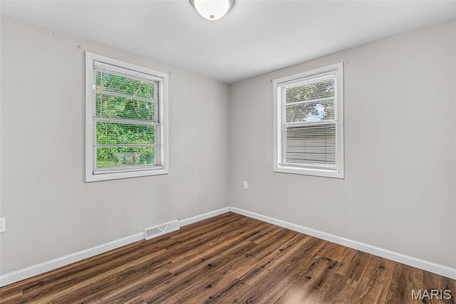 218 N Alexander Street, Farmington, MO 63640