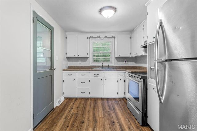 218 N Alexander Street, Farmington, MO 63640