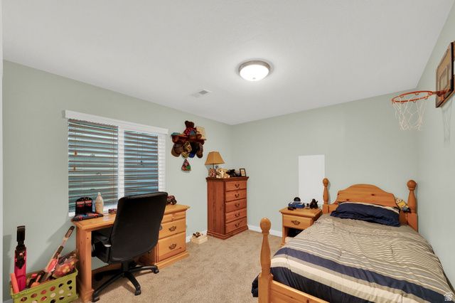 895 N PETRO DR, Tooele, UT 84074