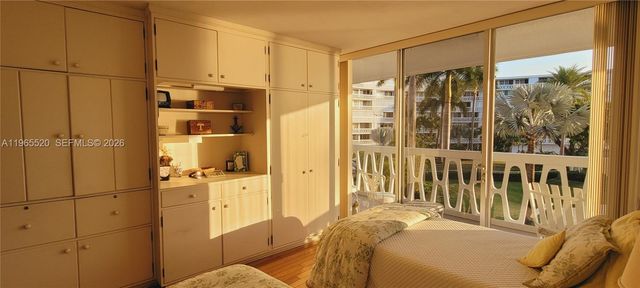2505 S Ocean Boulevard 312, Palm Beach, FL 33480