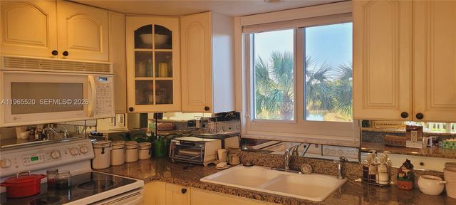 2505 S Ocean Boulevard 312, Palm Beach, FL 33480