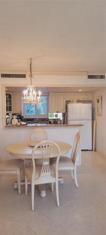 2505 S Ocean Boulevard 312, Palm Beach, FL 33480