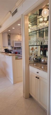 2505 S Ocean Boulevard 312, Palm Beach, FL 33480