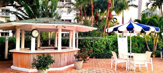 2505 S Ocean Boulevard 312, Palm Beach, FL 33480