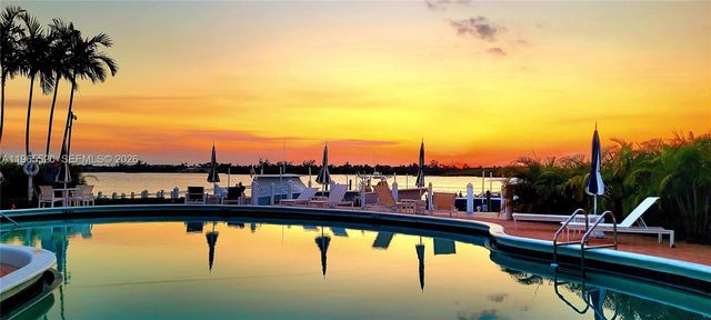 2505 S Ocean Boulevard 312, Palm Beach, FL 33480