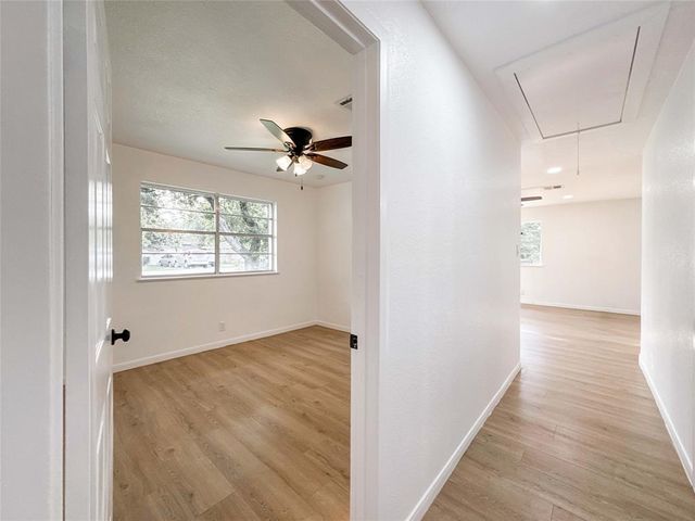 304 Avenue F, Brazoria, TX 77422