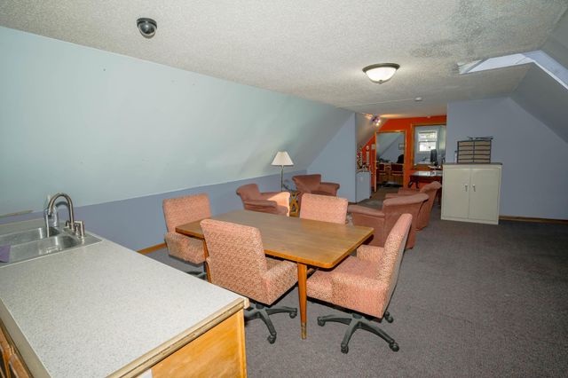 977 Payne Avenue, Saint Paul, MN 55130