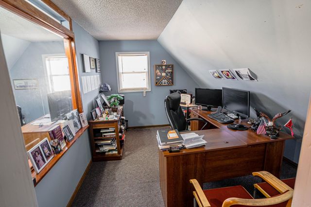 977 Payne Avenue, Saint Paul, MN 55130