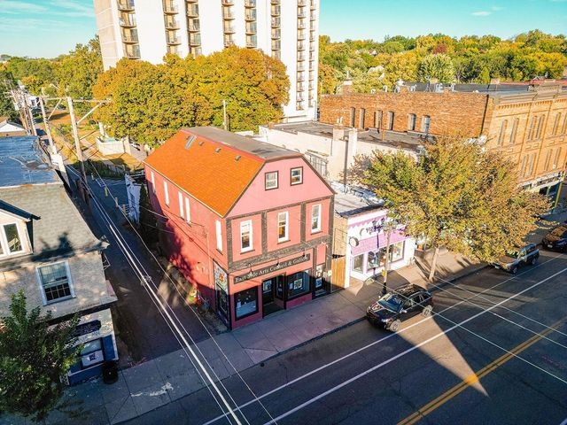 977 Payne Avenue, Saint Paul, MN 55130