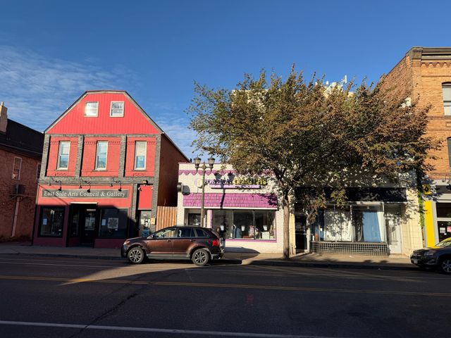 977 Payne Avenue, Saint Paul, MN 55130