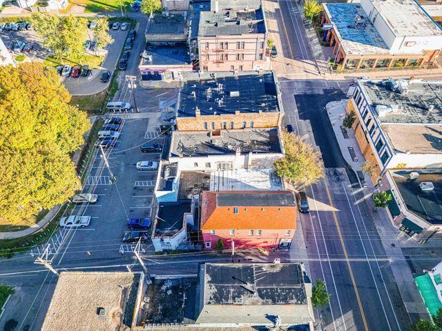 977 Payne Avenue, Saint Paul, MN 55130