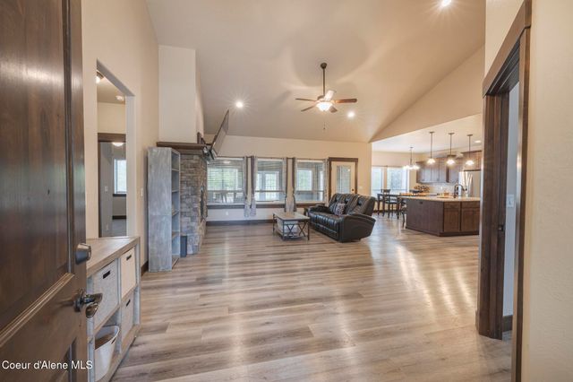 23378 N Prominence RD, Rathdrum, ID 83858