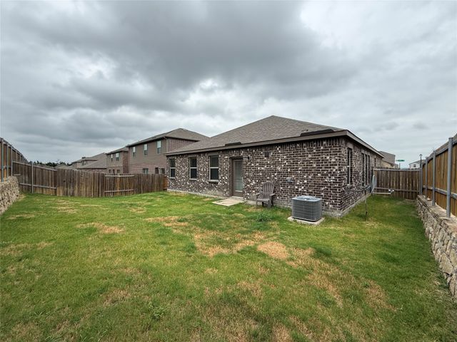 304 Tranquil Lane, Princeton, TX 75407