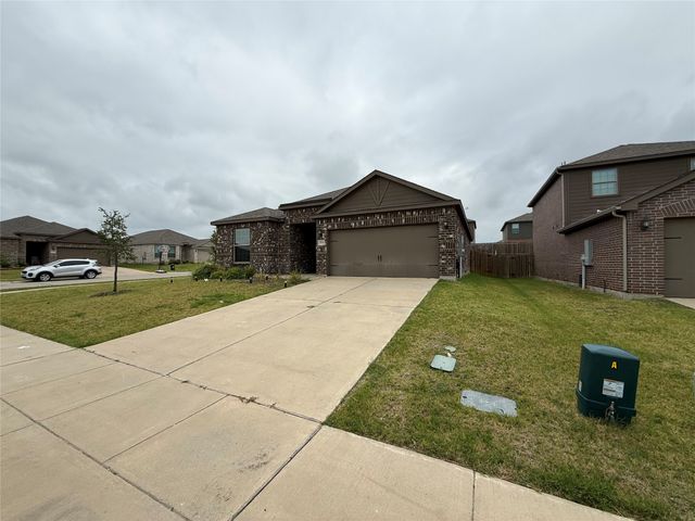 304 Tranquil Lane, Princeton, TX 75407