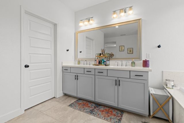 1081 Fullerton Ranch Rd, Lincoln, CA 95648