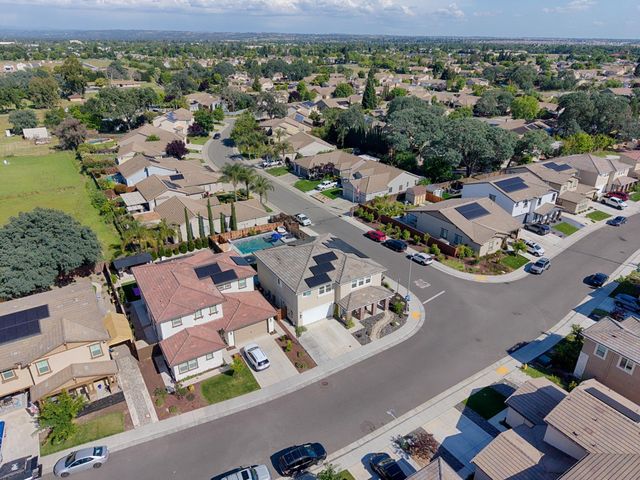 1081 Fullerton Ranch Rd, Lincoln, CA 95648