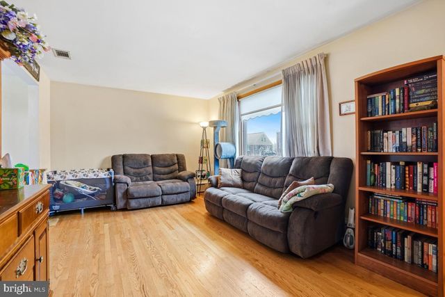 8013 NEIGHBORS AVE, Baltimore, MD 21237