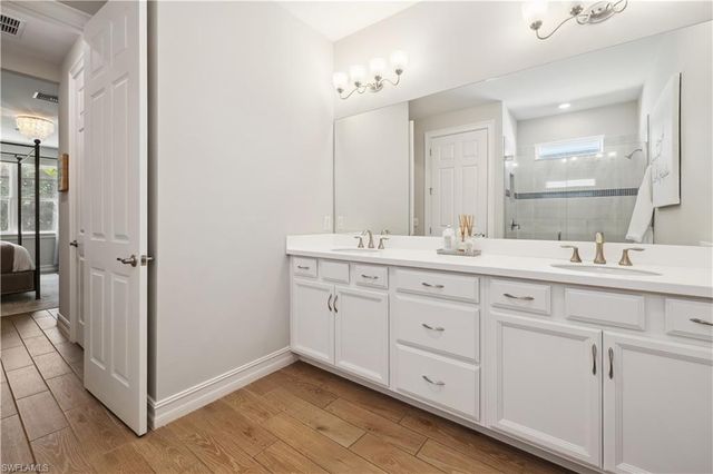 15361 Floresta LN, Fort Myers, FL 33908