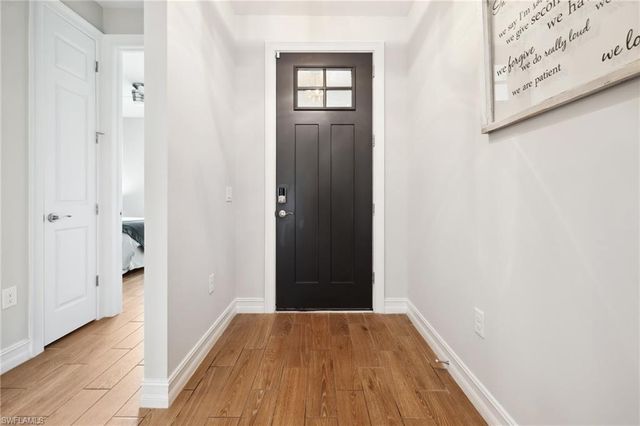 15361 Floresta LN, Fort Myers, FL 33908